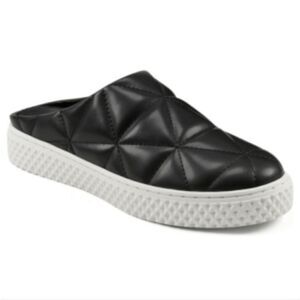 New AEROSOLES Women's Ella Slip-On Sneaker black leather quilted slide 6.5